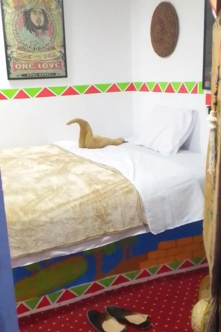 Peace Garden Hostel & Camp 樂蜀 招待所