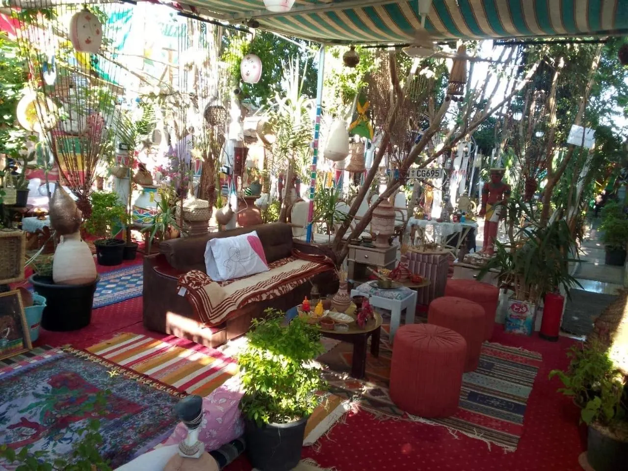 招待所 Peace Garden Hostel & Camp 樂蜀